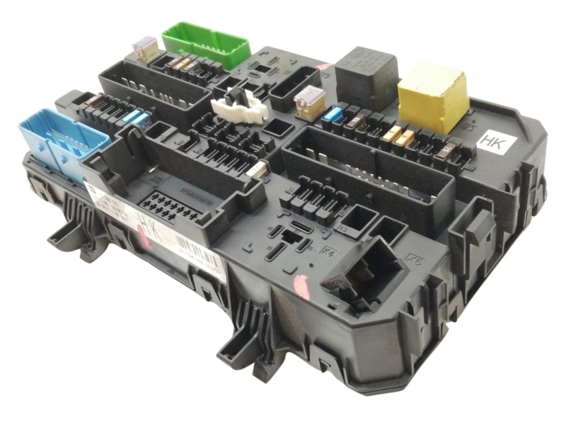 Recambio de caja reles / fusibles para opel astra h berlina elegance referencia OEM IAM 5DK00866932  
