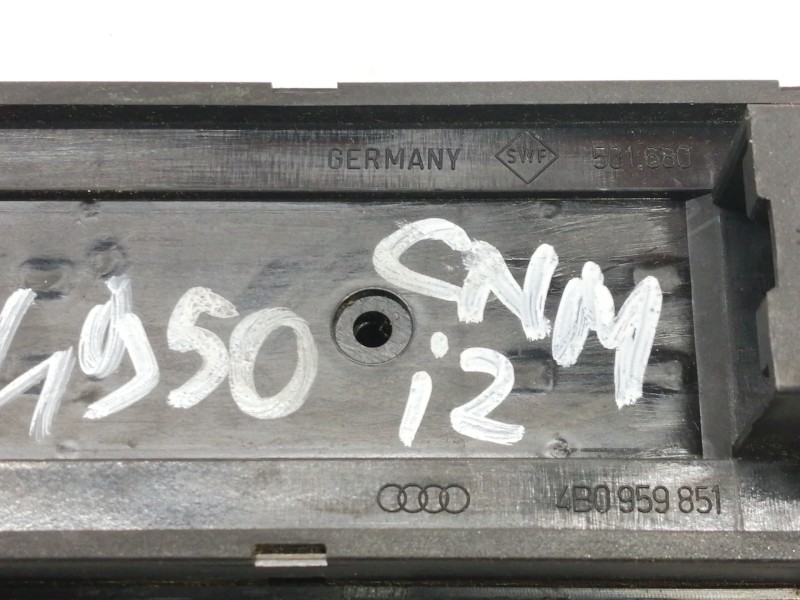 Recambio de mando elevalunas delantero izquierdo para audi a6 berlina (4b2) 2.5 tdi referencia OEM IAM 4B0959851  