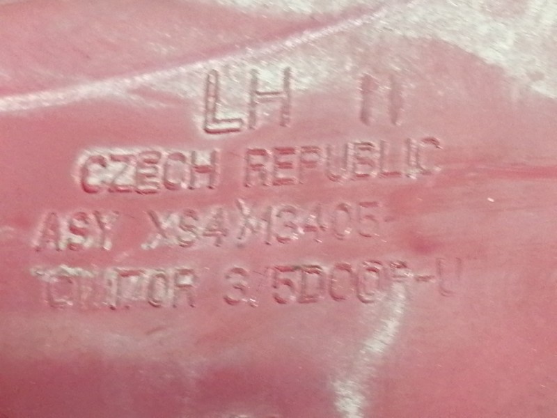 Recambio de piloto trasero izquierdo para ford focus berlina (cak) ghia referencia OEM IAM XS4X13405  