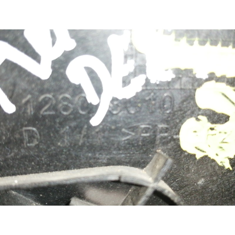 Recambio de retrovisor derecho para renault twingo authentique referencia OEM IAM 12803010  