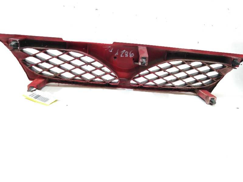 Recambio de rejilla delantera para nissan almera (n15) gx referencia OEM IAM   