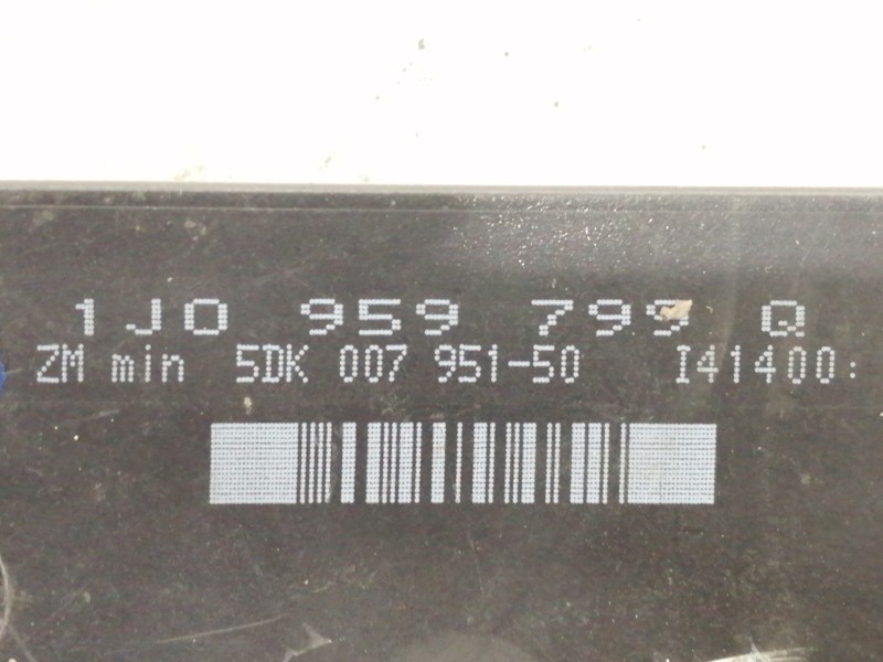 Recambio de centralita cierre para volkswagen golf iv berlina (1j1) básico referencia OEM IAM 1J0959799Q 5DK00795150 