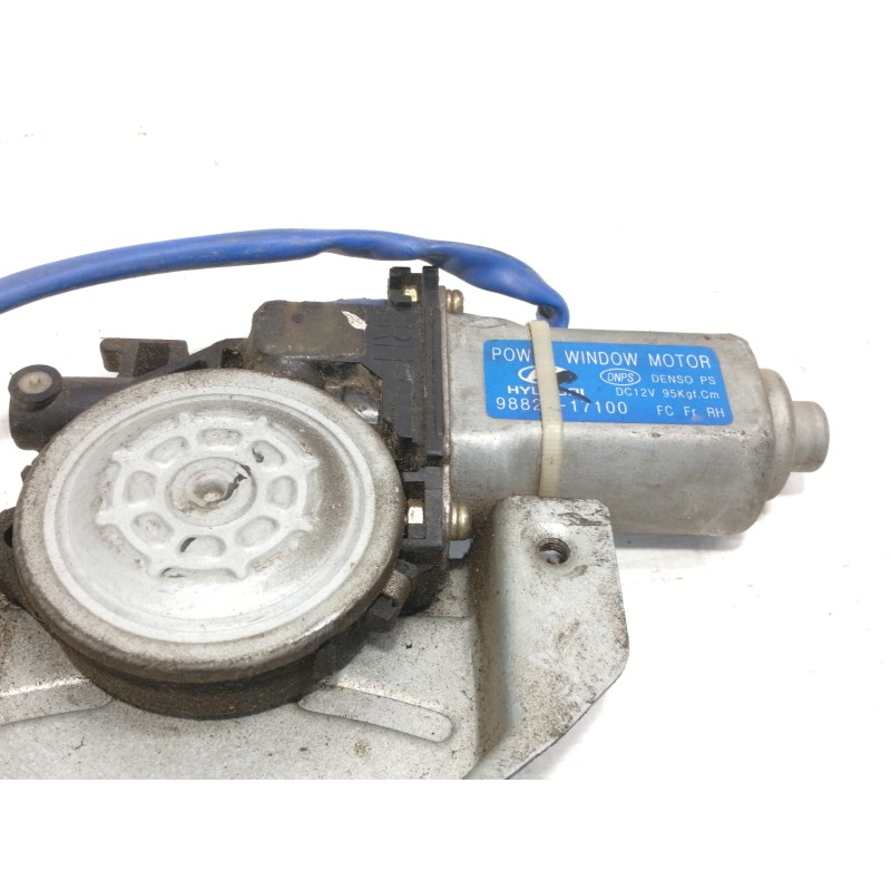 Recambio de elevalunas delantero derecho para hyundai matrix (fc) 1.5 crdi gls referencia OEM IAM 9882017100  