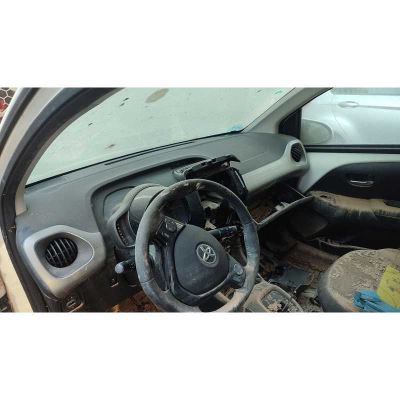 Recambio de salpicadero para toyota aygo (_b4_) 1.0 (kgb40) referencia OEM IAM   