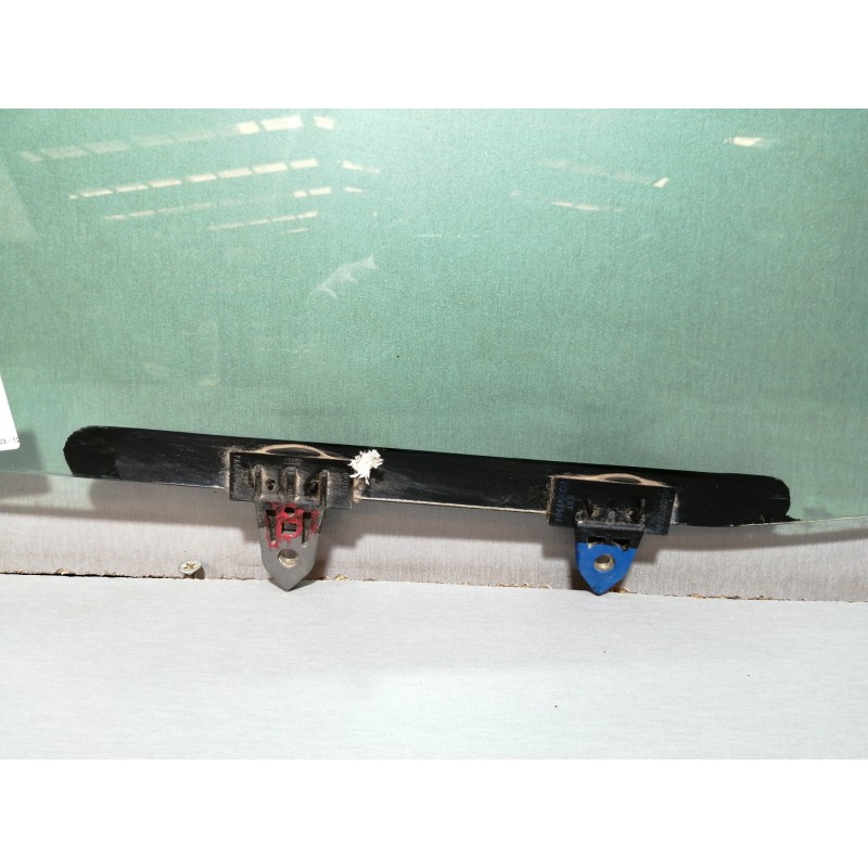 Recambio de luna delantera derecha para nissan almera tino (v10m) acenta referencia OEM IAM 43R000479  