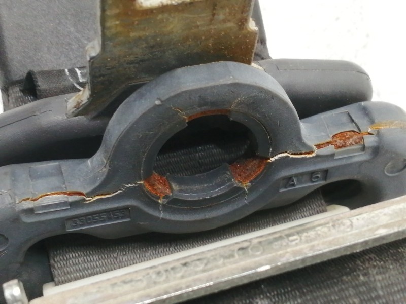 Recambio de cinturon seguridad trasero derecho para renault clio iii exception referencia OEM IAM 34006770 683944 