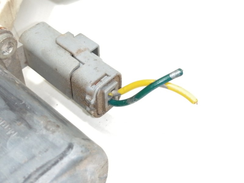 Recambio de elevalunas delantero izquierdo para nissan micra (k12e) acenta referencia OEM IAM 0130822202  