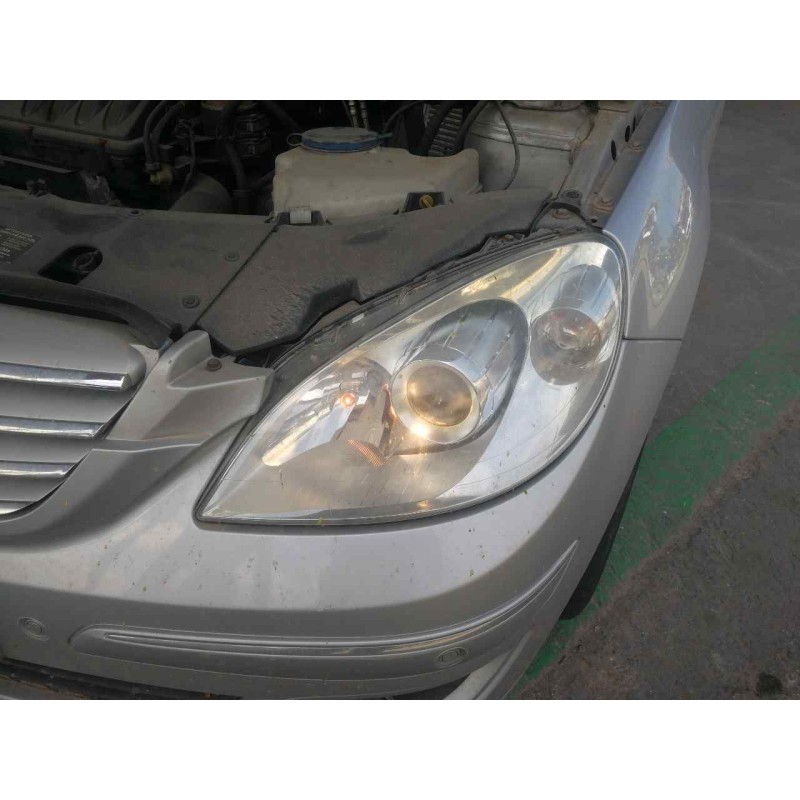 Recambio de faro izquierdo para mercedes-benz clase b (w245) 2.0 cdi cat referencia OEM IAM A1698202561  
