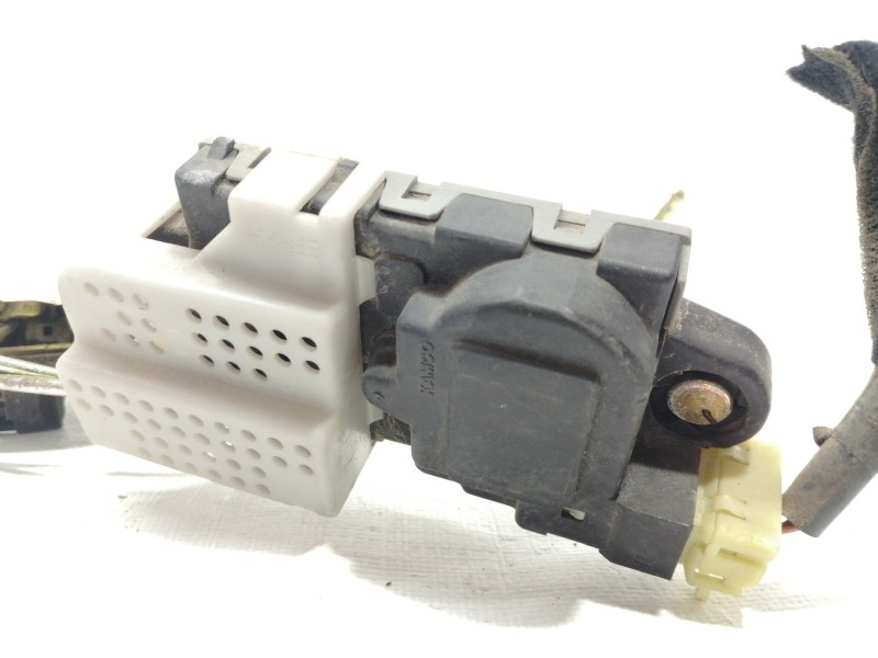 Recambio de cerradura puerta delantera derecha para hyundai sonata (y3) referencia OEM IAM   