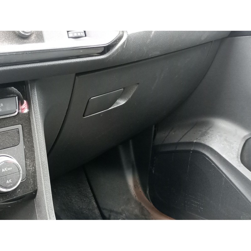 Recambio de guantera para seat ateca (kh7, khp) 1.5 tsi referencia OEM IAM   