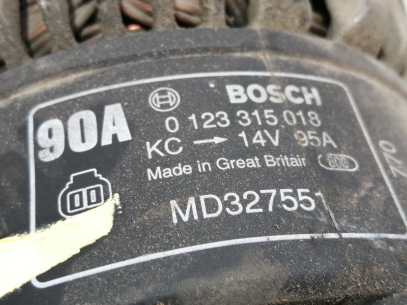 Recambio de alternador para mitsubishi carisma berina 5 (da0) 1600 glx referencia OEM IAM 0123315018 1197311525 MD327551