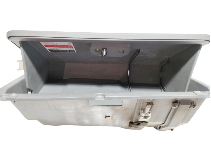 Recambio de guantera para chevrolet nubira berlina se referencia OEM IAM 96554978  