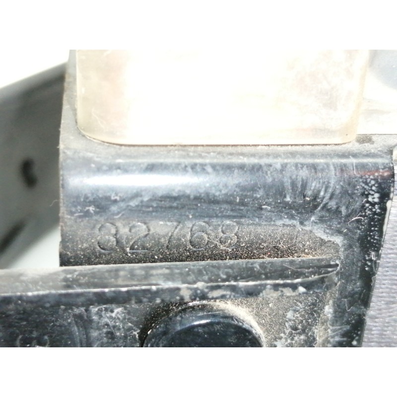 Recambio de cinturon seguridad delantero derecho para opel monterey rs referencia OEM IAM   3 PUERTAS