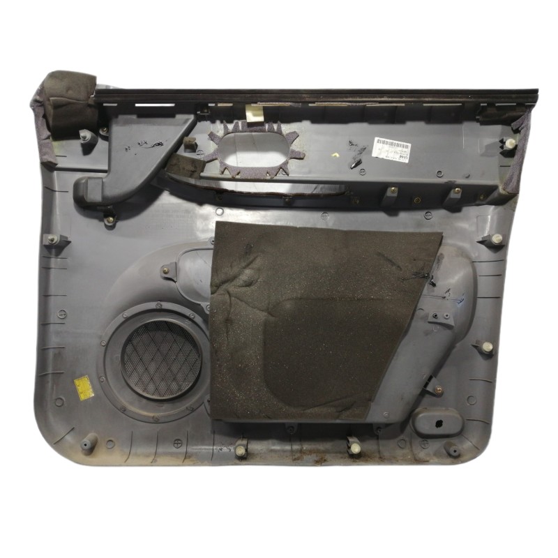 Recambio de guarnecido puerta delantera izquierda para kia carnival ii 2.9 crdi lx referencia OEM IAM 0K53D684202A 0K53A68420 