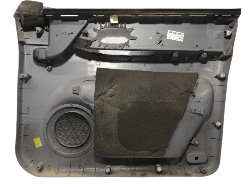 Recambio de guarnecido puerta delantera izquierda para kia carnival ii 2.9 crdi lx referencia OEM IAM 0K53D684202A 0K53A68420 