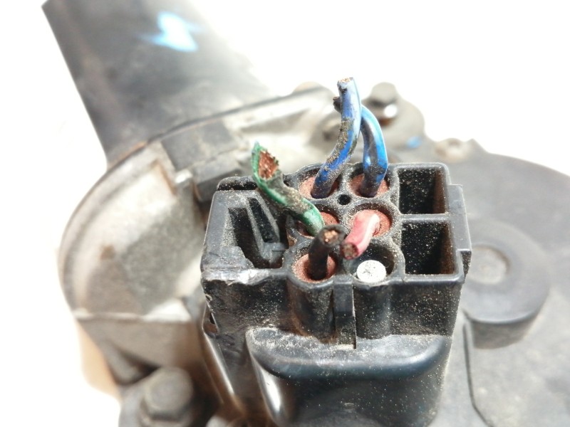 Recambio de motor limpia delantero para kia carnival ii 2.9 crdi lx referencia OEM IAM   