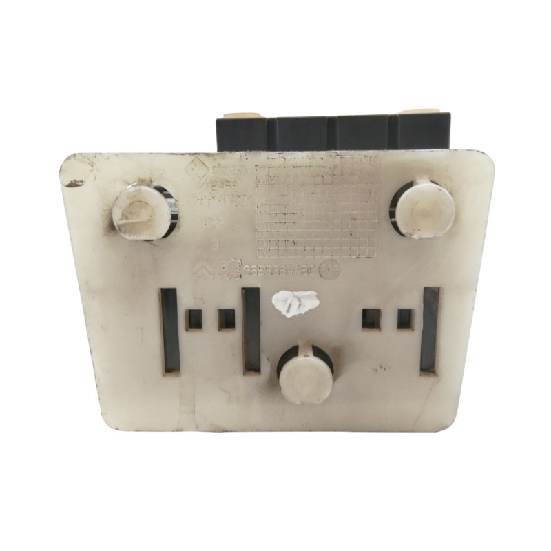 Recambio de caja reles / fusibles para citroën c3 picasso exclusive referencia OEM IAM 9656984480  