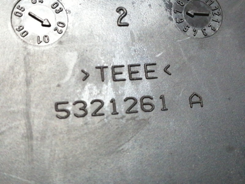 Recambio de enganche cinturon trasero central para mini mini (r50,r53) cooper referencia OEM IAM 5321261A  