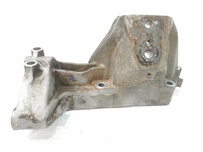 Recambio de soporte motor para iveco daily caja abierta / volquete 35 - c 12 caja abierta referencia OEM IAM 500376601  