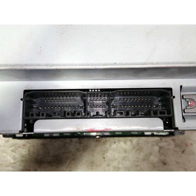 Recambio de sistema audio / radio cd para chrysler sebring berlina 2.0 crd limited referencia OEM IAM 05064927AG 26777L 05979Z02