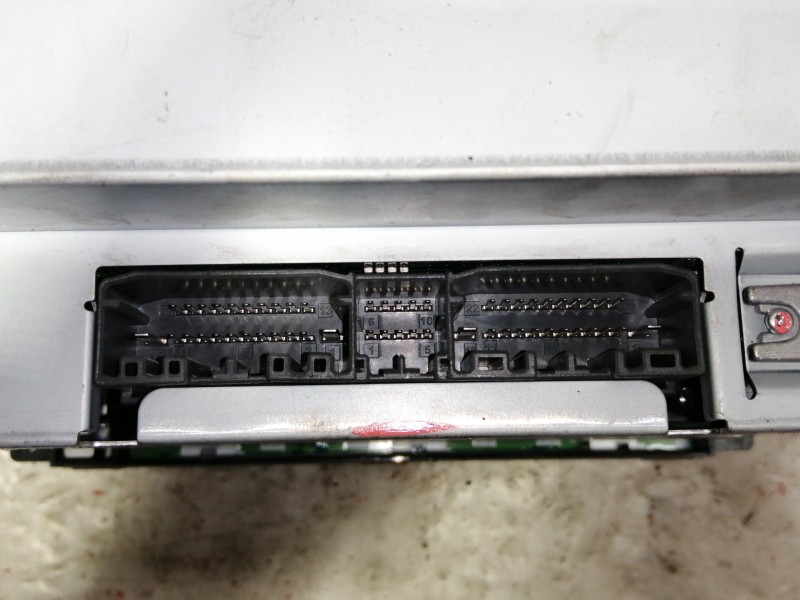 Recambio de sistema audio / radio cd para chrysler sebring berlina 2.0 crd limited referencia OEM IAM 05064927AG 26777L 05979Z02