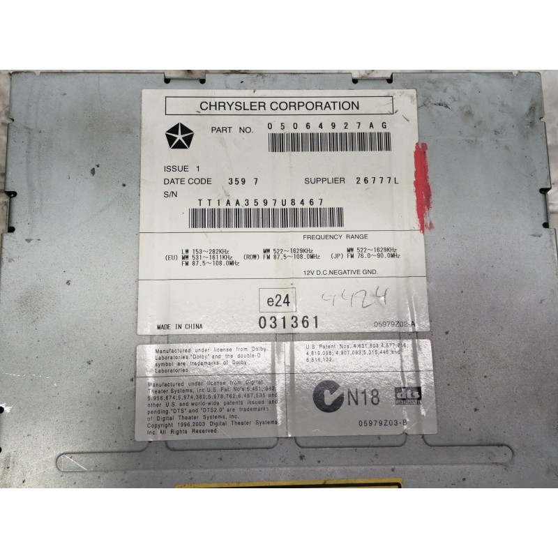 Recambio de sistema audio / radio cd para chrysler sebring berlina 2.0 crd limited referencia OEM IAM 05064927AG 26777L 05979Z02