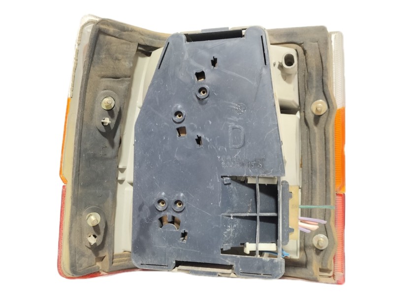 Recambio de piloto trasero derecho para renault 11 tse referencia OEM IAM 2057011575 2057011575 