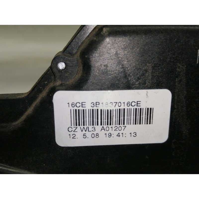 Recambio de cerradura puerta delantera derecha para skoda fabia combi (5j5) style referencia OEM IAM 3B1837016CE  