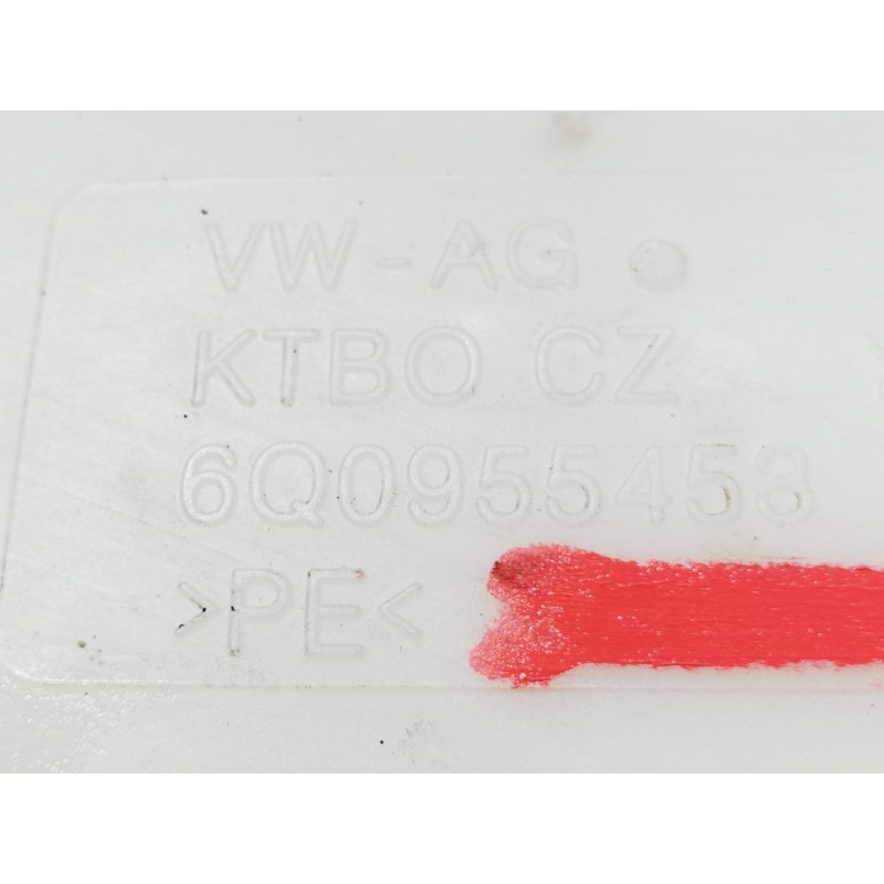 Recambio de deposito limpia para skoda fabia combi (5j5) style referencia OEM IAM 6Q0955453  