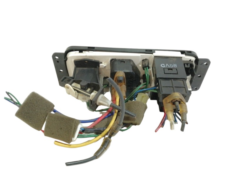 Recambio de mando calefaccion / aire acondicionado para hyundai accent (x3) 1.5 gls referencia OEM IAM   