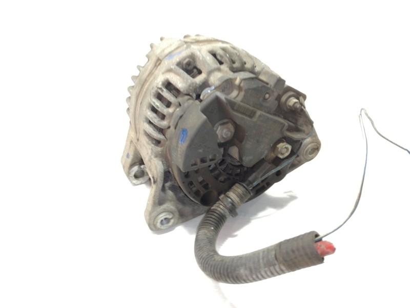 Recambio de alternador para opel corsa c silverline referencia OEM IAM 0124425021  