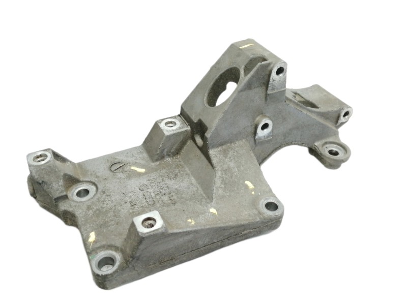 Recambio de soporte alternador para skoda fabia combi (5j5) style referencia OEM IAM 038903143AG  