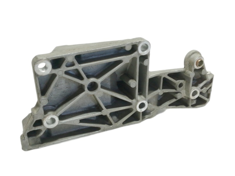Recambio de soporte alternador para skoda fabia combi (5j5) style referencia OEM IAM 038903143AG  