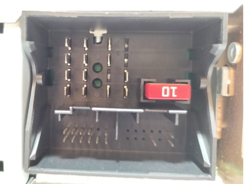 Recambio de sistema audio / radio cd para skoda fabia combi (5j5) style referencia OEM IAM 5J0035161A  