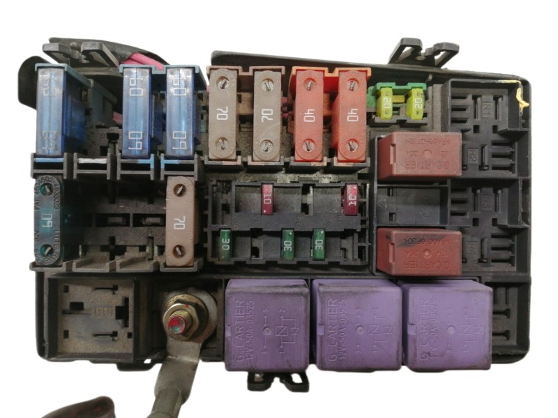 Recambio de caja reles / fusibles para renault espace iv (jk0) grand espace expression referencia OEM IAM 8200272453 82002724532