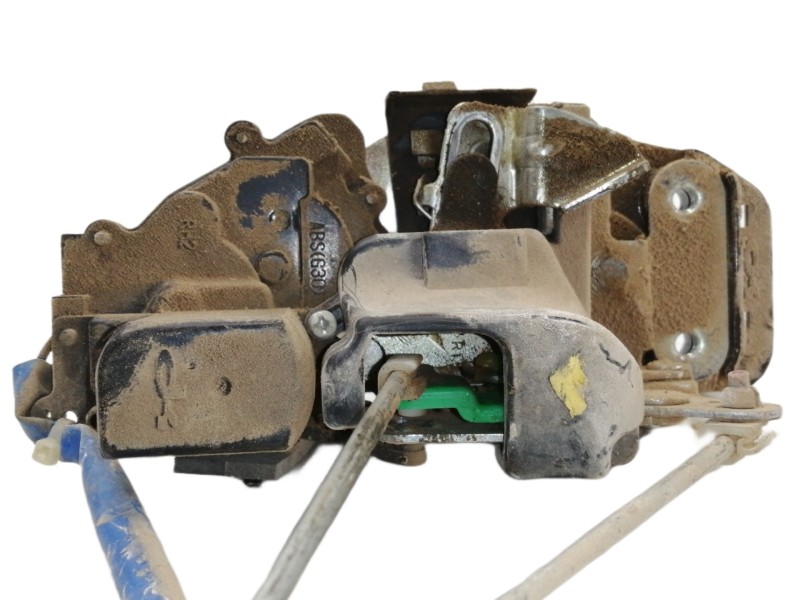 Recambio de cerradura puerta trasera derecha para kia sorento 2.5 crdi vgt ex1 referencia OEM IAM   