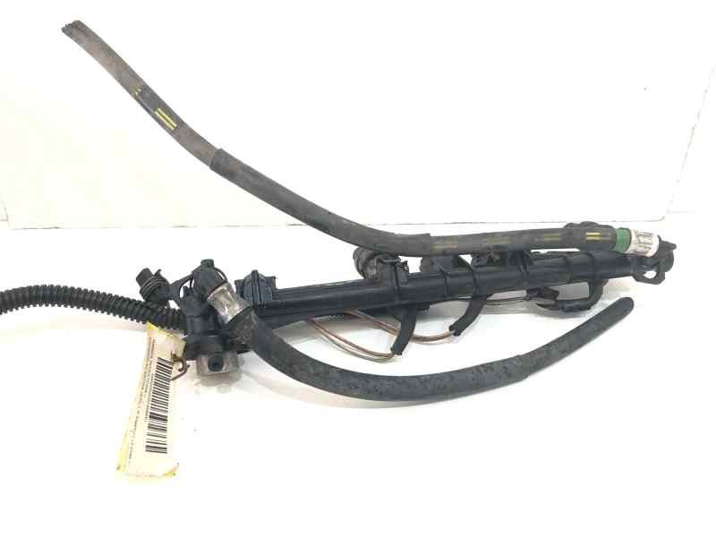 Recambio de rampa inyectora para hyundai elantra (xd) 1.6 comfort (4-ptas.) referencia OEM IAM 7700864726  