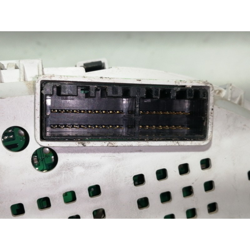 Recambio de cuadro instrumentos para kia sorento 2.5 crdi vgt ex1 referencia OEM IAM 940133E260  