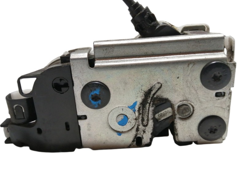 Recambio de cerradura puerta delantera derecha para renault twingo authentique referencia OEM IAM   