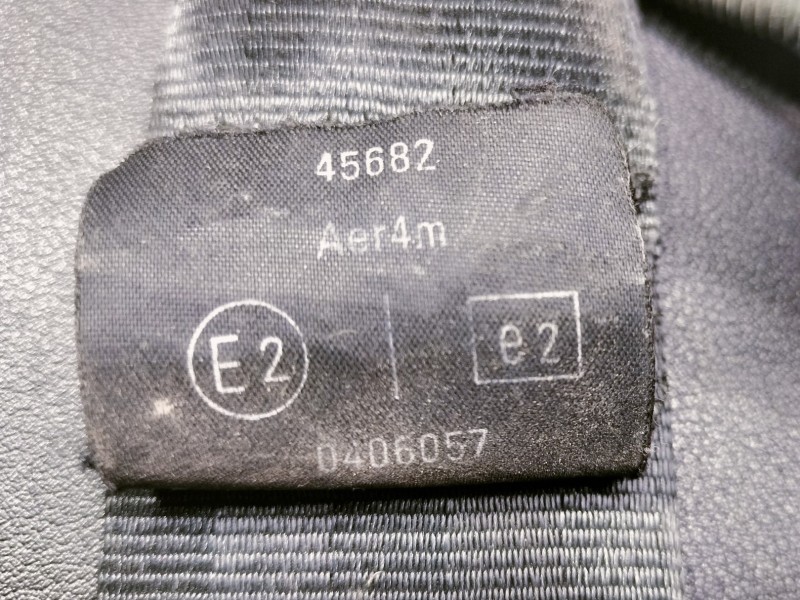 Recambio de cinturon seguridad delantero derecho para renault twingo authentique referencia OEM IAM 33059546 532117 3 PUERTAS