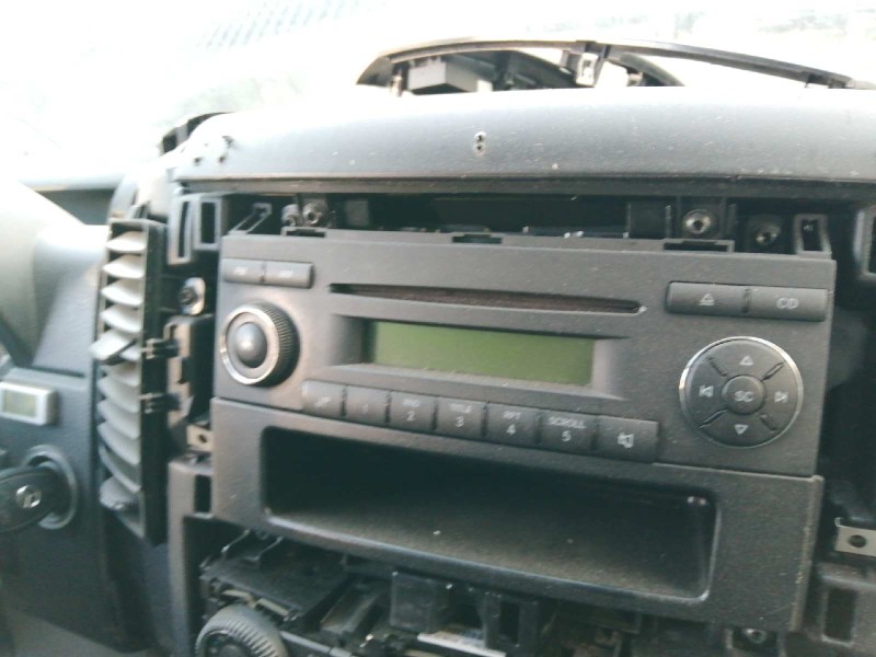 Recambio de sistema audio / radio cd para mercedes-benz sprinterii combi (desde 01.06) 313/316 cdi (906.731/733/735) referencia 