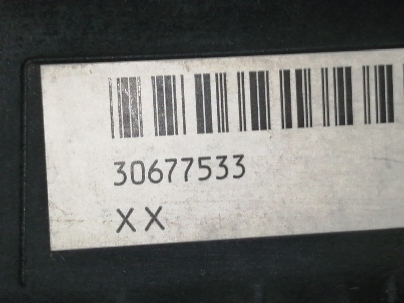 Recambio de filtro aire para ford focus berlina (cap) st referencia OEM IAM 30677533 30677533 4613785901