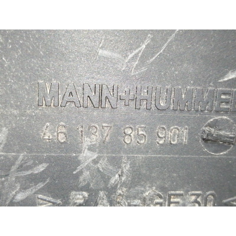 Recambio de filtro aire para ford focus berlina (cap) st referencia OEM IAM 30677533 30677533 4613785901