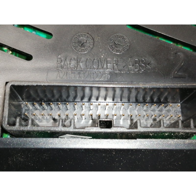 Recambio de cuadro instrumentos para renault twingo authentique referencia OEM IAM 280345731R 8200833496M / 2811994952 A2C533089