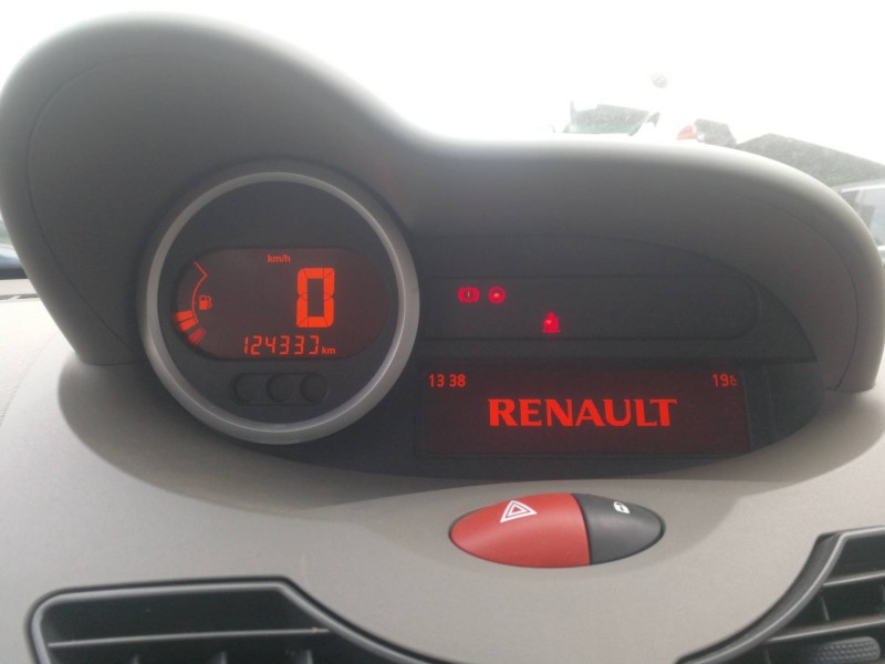 Recambio de cuadro instrumentos para renault twingo authentique referencia OEM IAM 280345731R 8200833496M / 2811994952 A2C533089