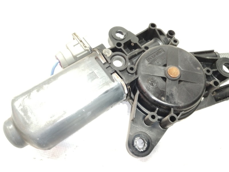 Recambio de elevalunas delantero izquierdo para peugeot 806 srdt plus referencia OEM IAM 400425A  