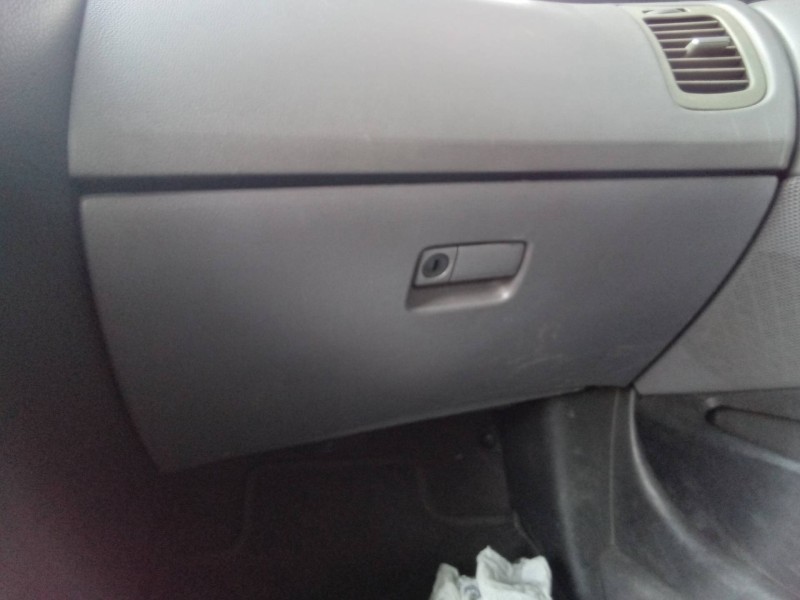 Recambio de guantera para nissan primera berlina (p12) acenta referencia OEM IAM   