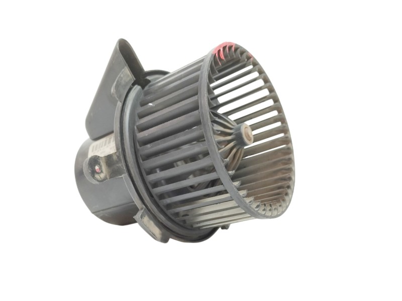 Recambio de motor calefaccion para peugeot 307 berlina (s2) xs referencia OEM IAM 815239  