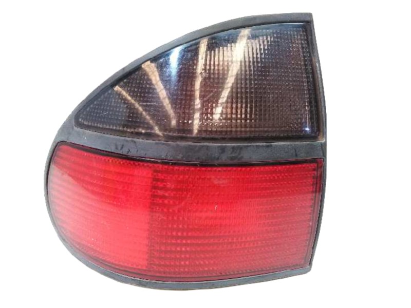 Recambio de piloto trasero izquierdo para renault laguna (b56) 1.8 rn (b56b) referencia OEM IAM   