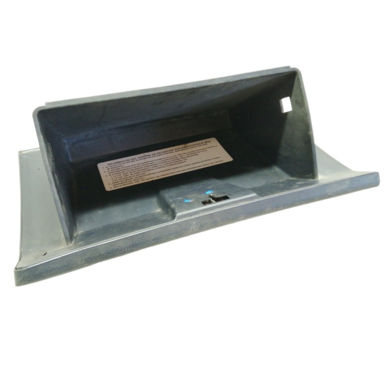 Recambio de guantera para hyundai getz (tb) 1.1 básico referencia OEM IAM 845111C000  